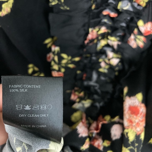 R13 drop neck tuxedo shirt. SIZE XS - Picture 13 of 15